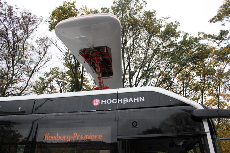 Sistema de carga para autobuses híbridos en Hamburgo.