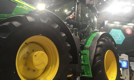 John Deere e IBM asociados en la fabricación inteligente del futuro