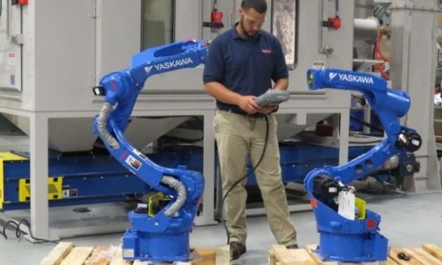 Robot plataforma de Yaskawa en colaboración con Clearpath