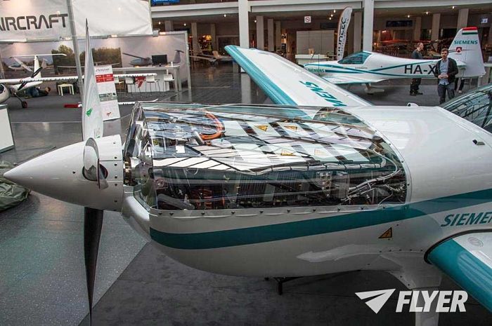 Avión eléctrico con sistema de propulsión Siemens