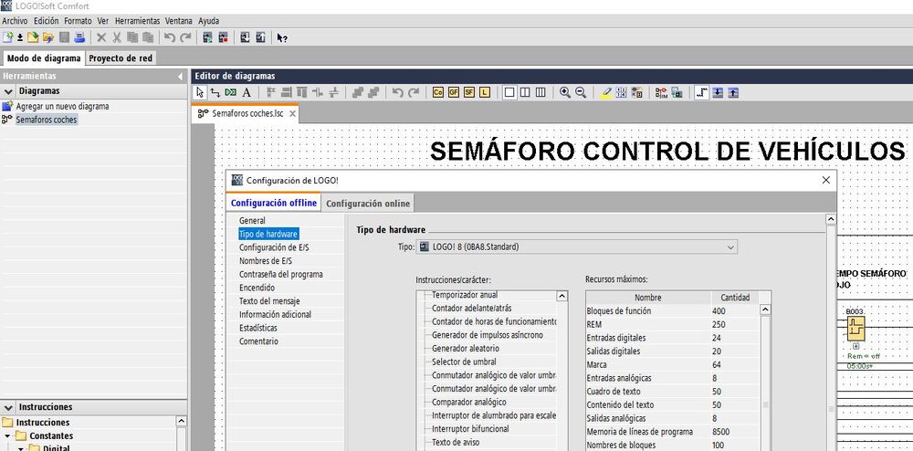 Hardware utilizado para programar semáforo vehículos LOGO Soft Comfort